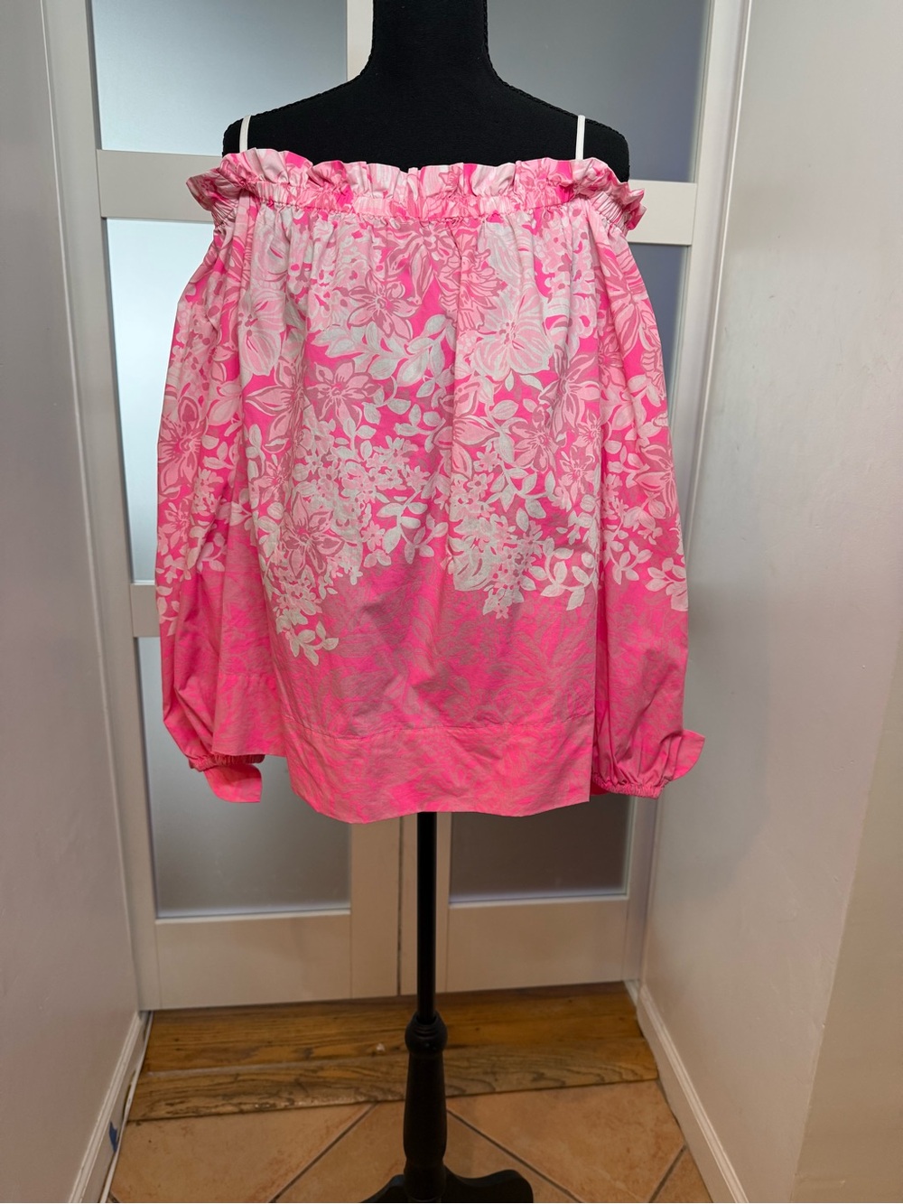 Lilly PulitzerJaimelynn Pink Floral Off-Shoulder Top, XL